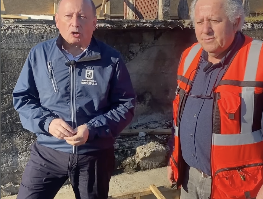 Avanzan las obras de reconstrucción del Edificio Consistorial de Panguipulli